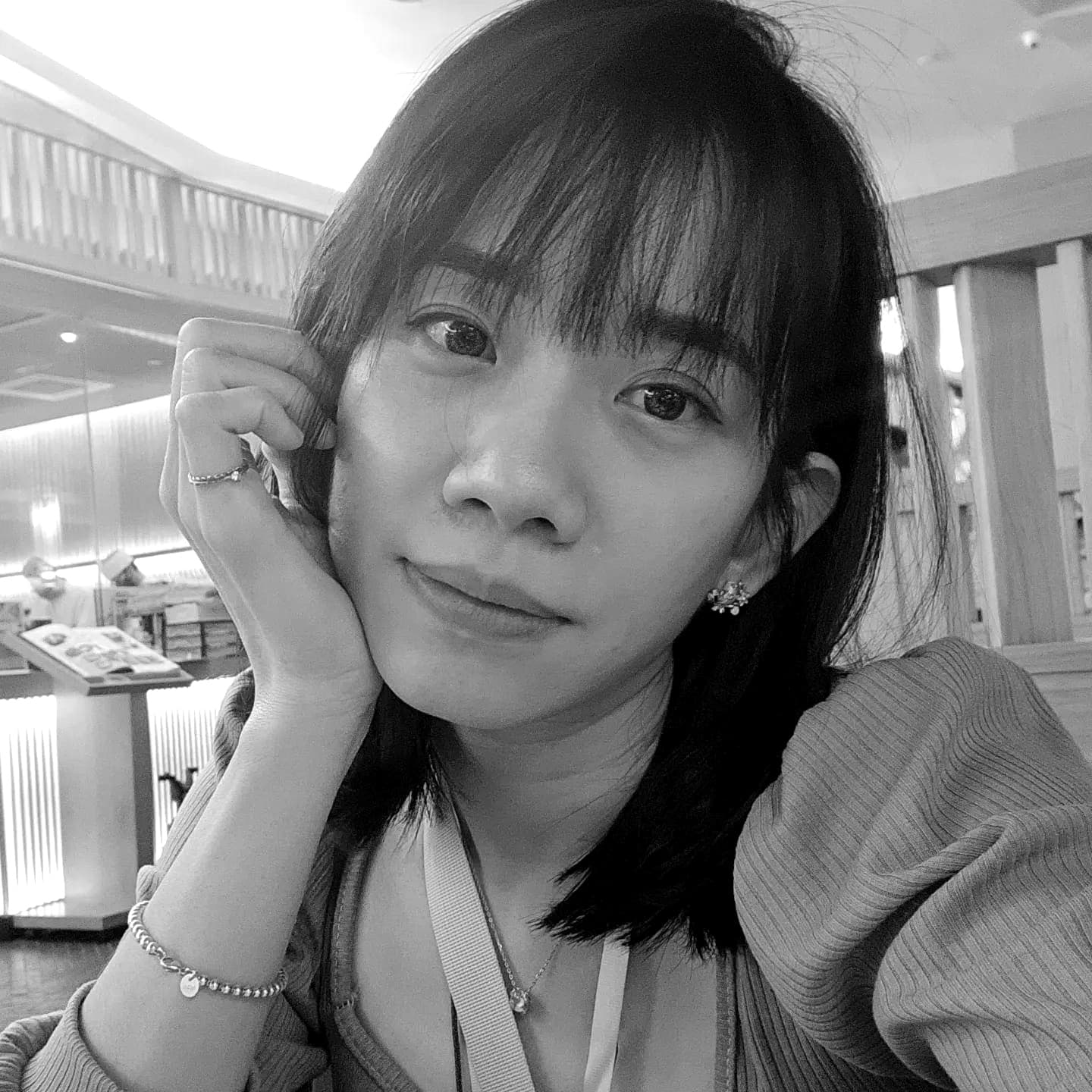 馬來西亞女星曾若冰因心臟驟停緊急送醫,無奈搶救2天仍宣告不治,得年36歲。(翻攝曾若冰臉書)