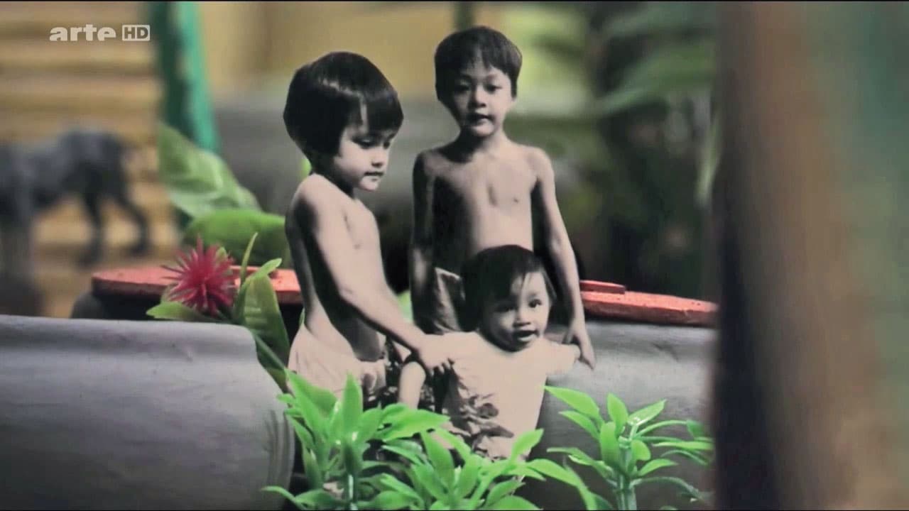 潘禮德與兄弟姊妹僅存的照片。(翻攝《遺失的映像》)