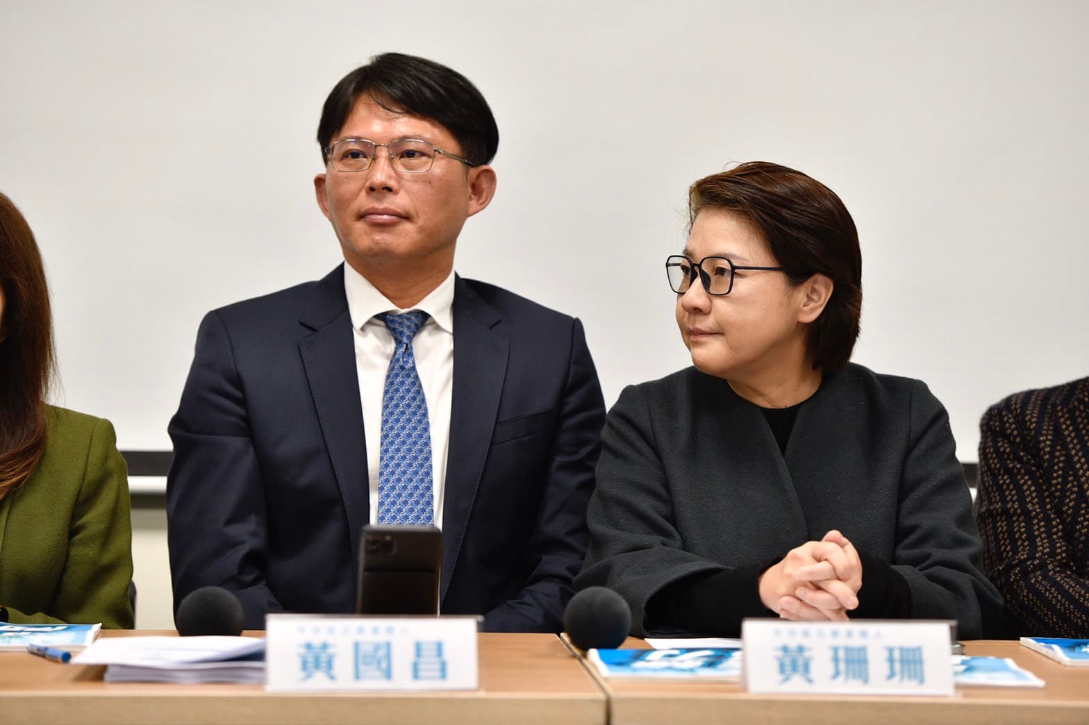 民眾黨內部有呼聲「雙黃連線」出戰2026年雙北市長。(本刊資料照)