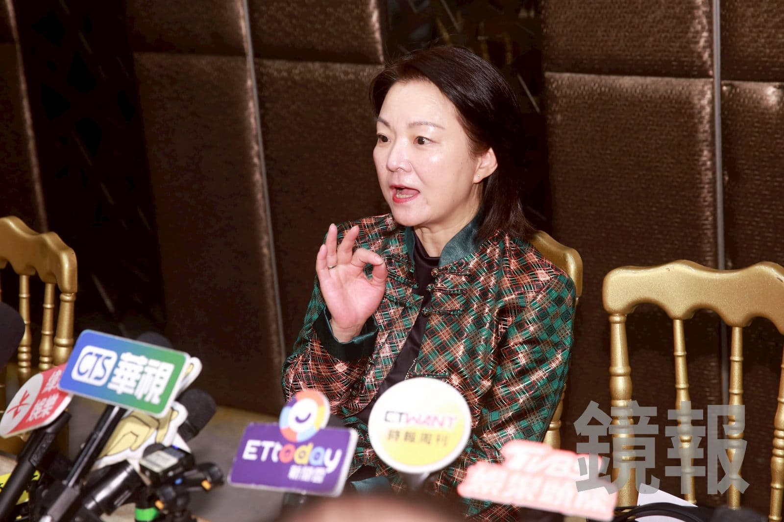 夏禕自外孫女6個月大起便親自照顧,並曾公開帶孫女參加活動。(鏡報提供)