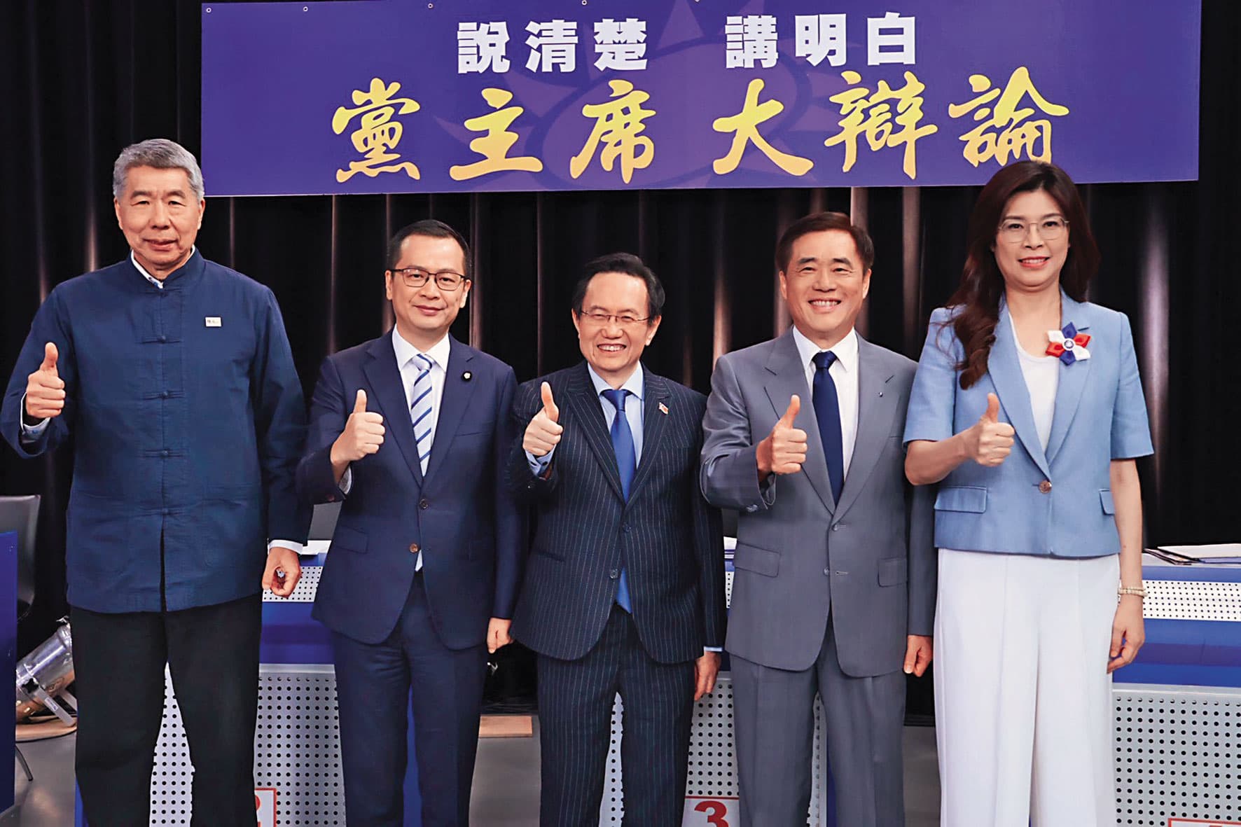 辯論會交鋒,羅智強(左2)堅持不謾罵攻擊,以維繫黨內團結。(中天新聞提供)