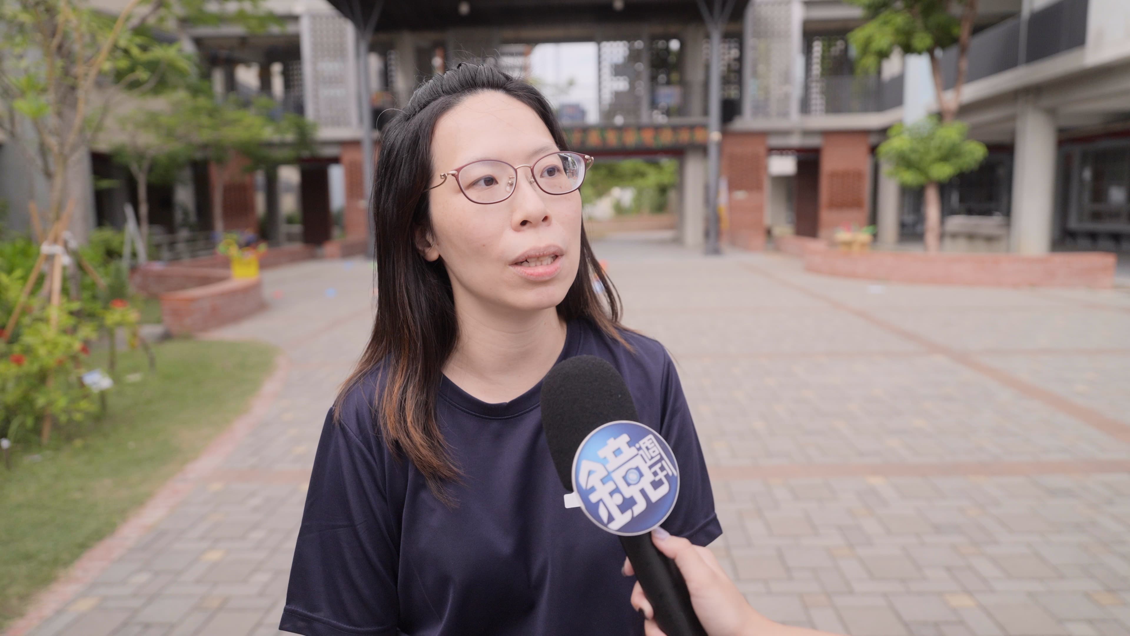 教務主任鄭伊然表示,學校推動CLIL跨領域教學,讓孩子在真實互動中自然用語,培養語感、自信與國際視野,從學習中看見世界。