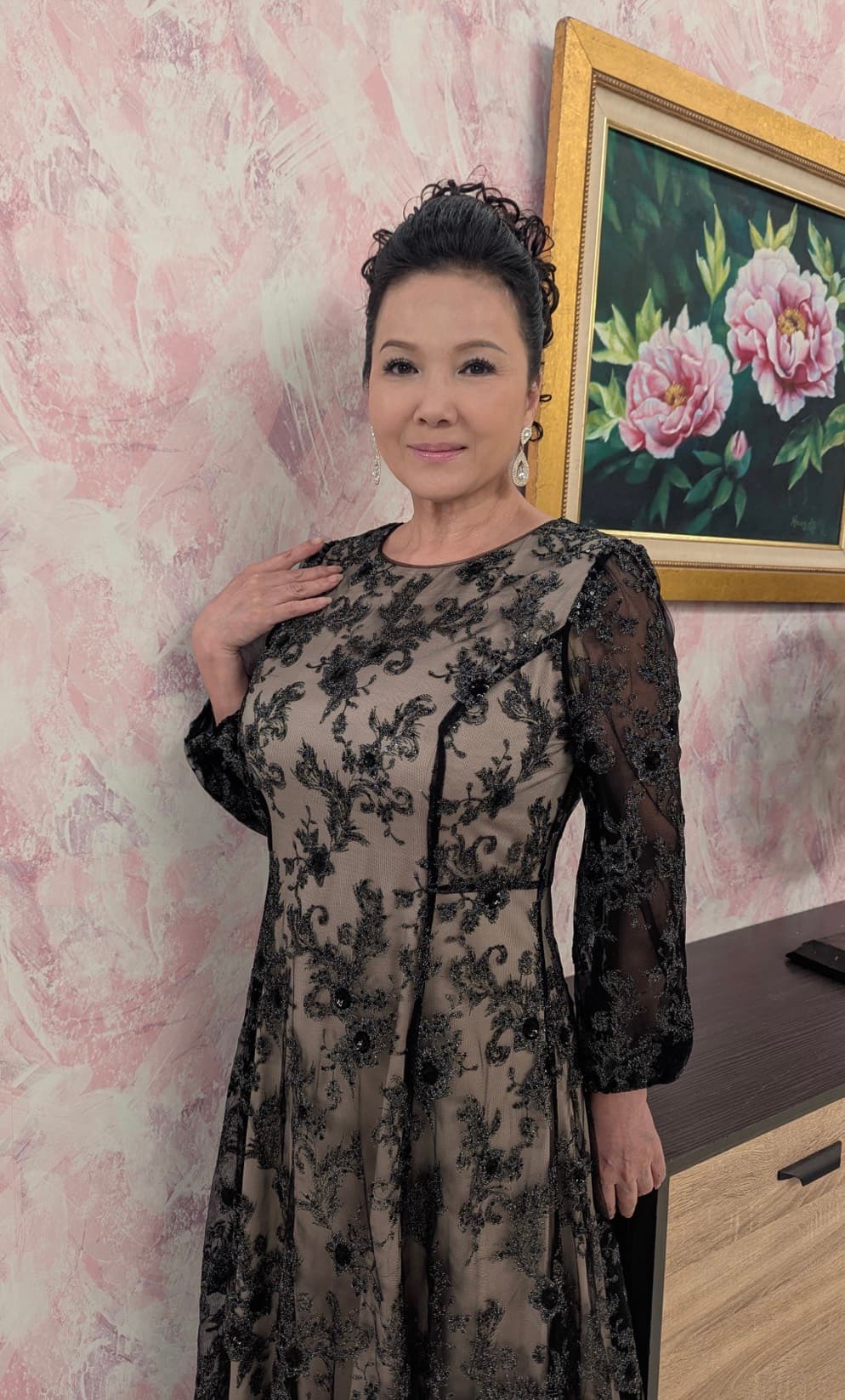 丁國琳懷孕後與豪門男友分手,後透過DNA鑑定確認親子關係。(翻攝丁國琳FB)