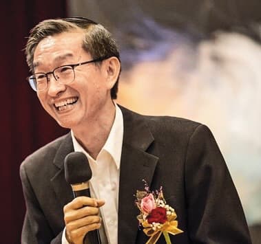 竹科管理協會祕書長李道霖曾任職台積電、聯電,長期觀察工程師與他們背後家庭,目前投入醫療與公益。(李道霖提供)