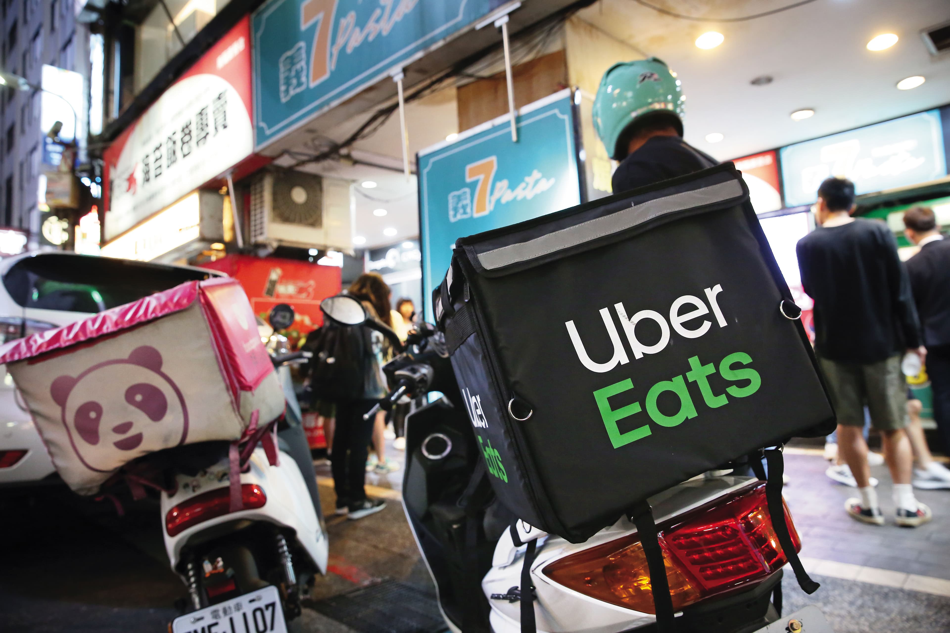各界期待台灣外送平台保持競爭,以利消費者、商家與外送員權益。
