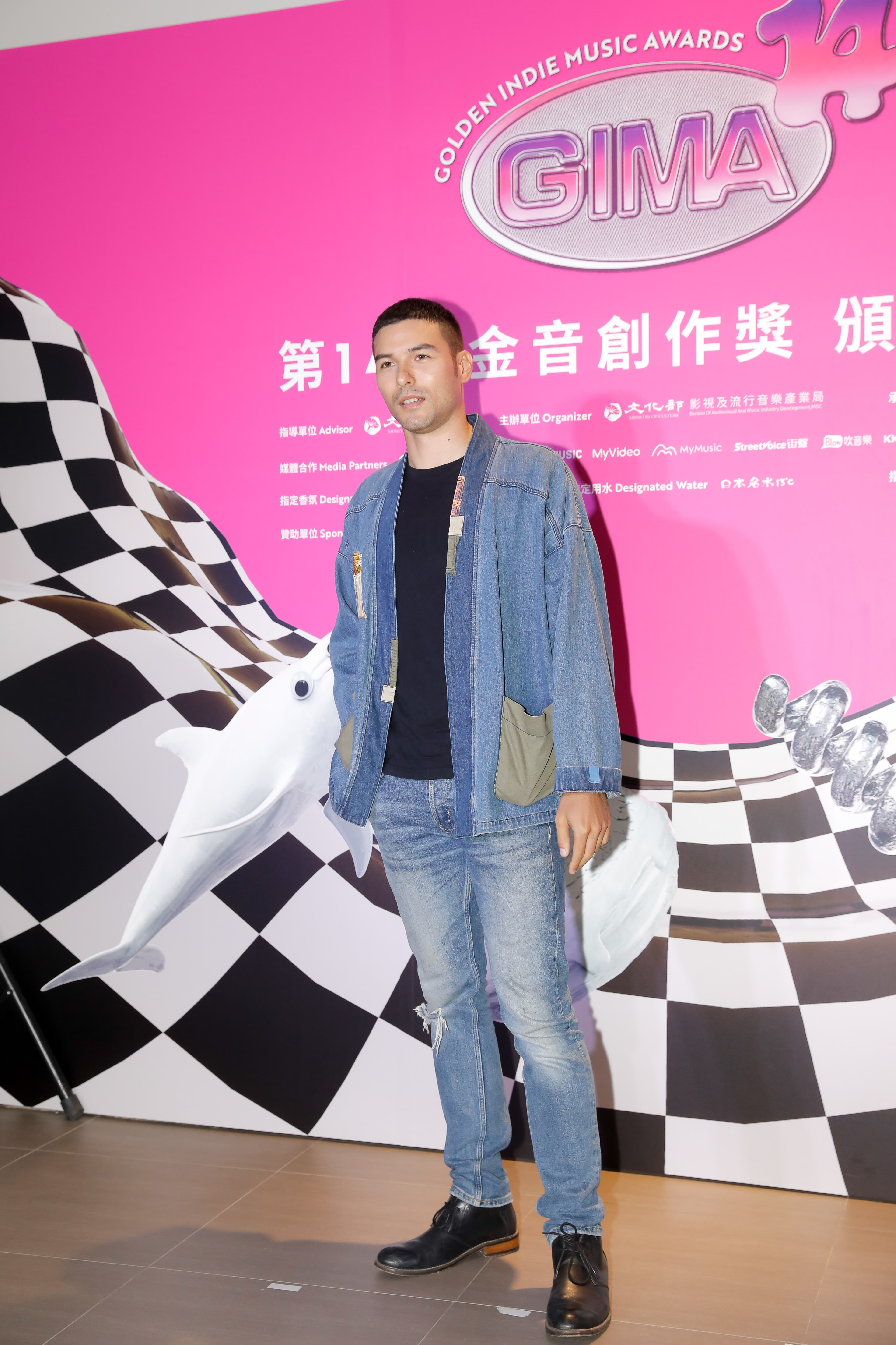 鳳小岳在金音獎與聲子蟲演出,讓他很興奮。(蕭志傑攝)