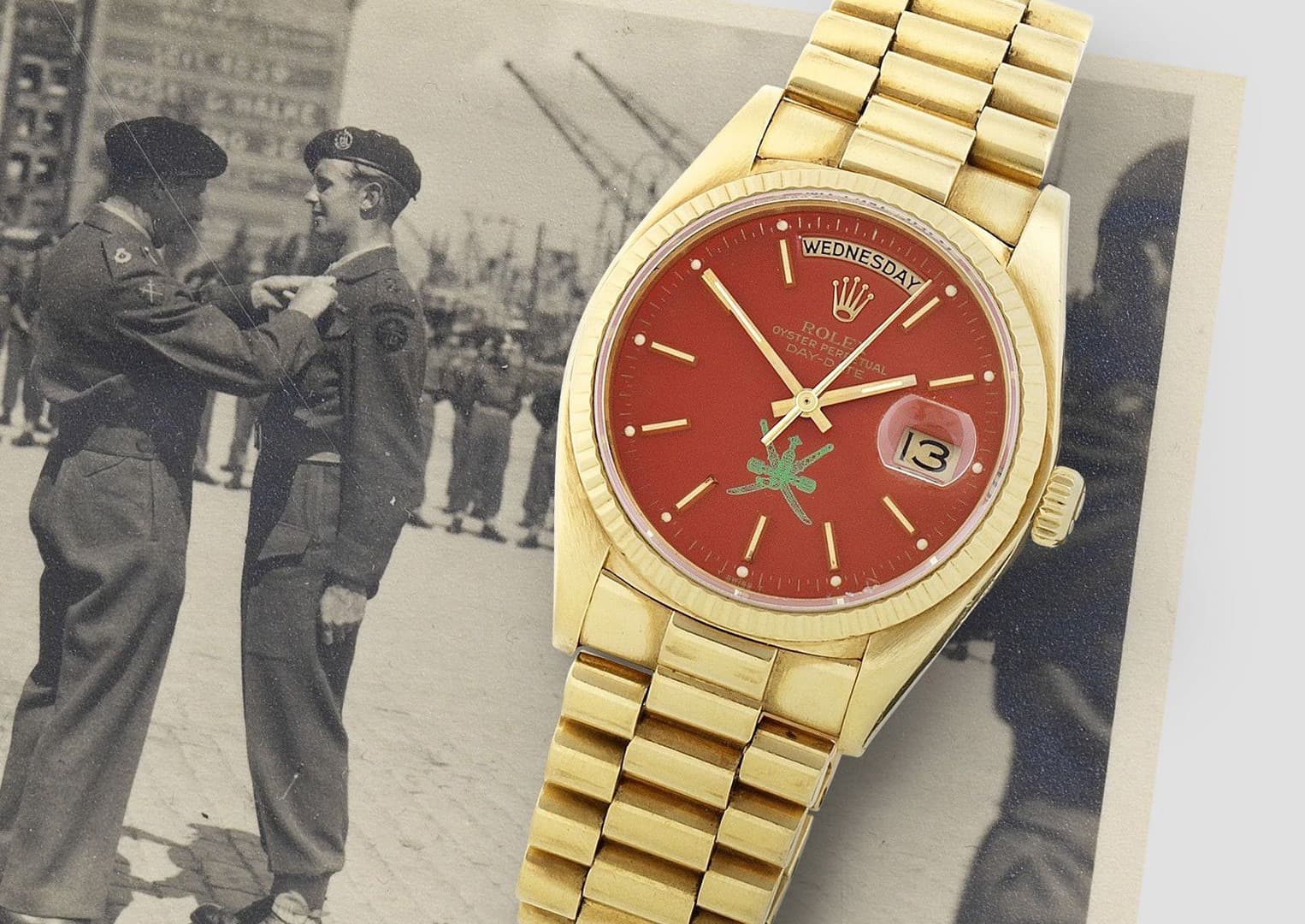 前阿曼武裝部隊司令擁有的ROLEX Day-Date 「Omani Khanjar Dial」金錶。圖片來源:Bonhams。