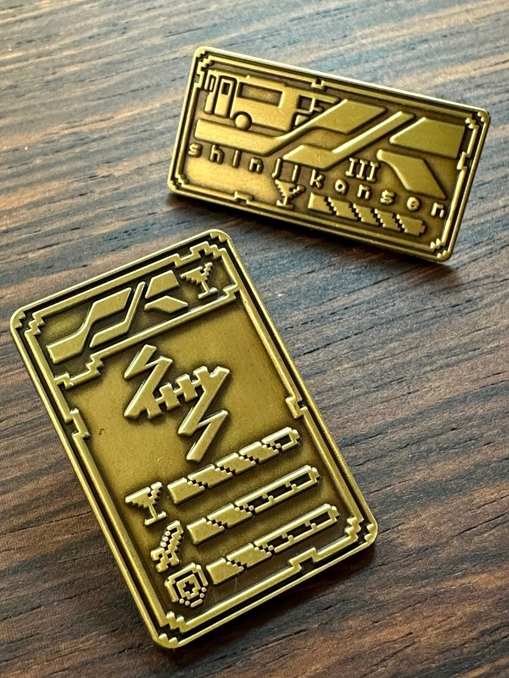 以RPG電玩為靈感設計的「信義幹線3.0」跑吧活動,參與者將化身遊戲玩家,藉著跑吧集點數增加經驗值、蒐集專屬胸章。(PaperPlane提供)
