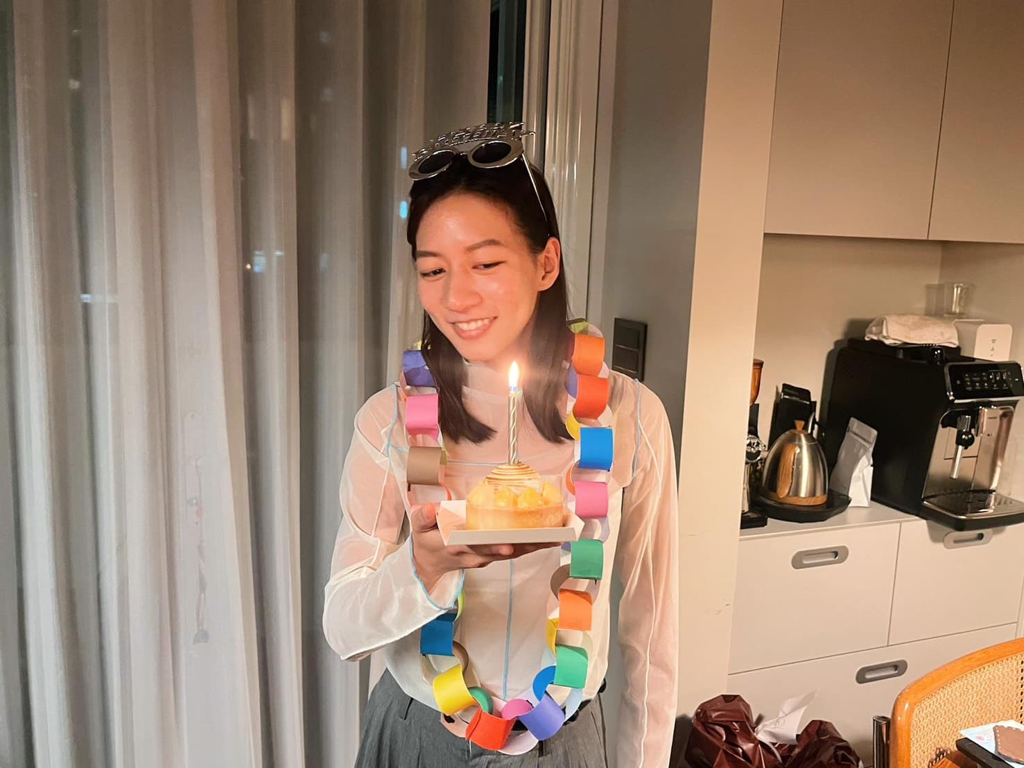 陳妤日前跟好友溫馨度過31歲生日。(好好娛樂提供)
