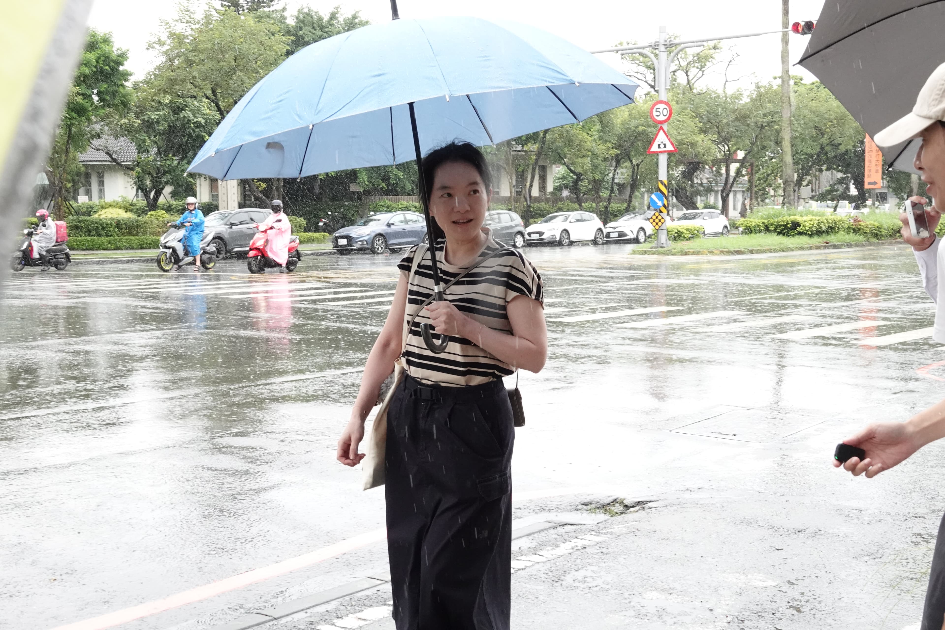 陳幸妤今受訪似乎有點心煩。